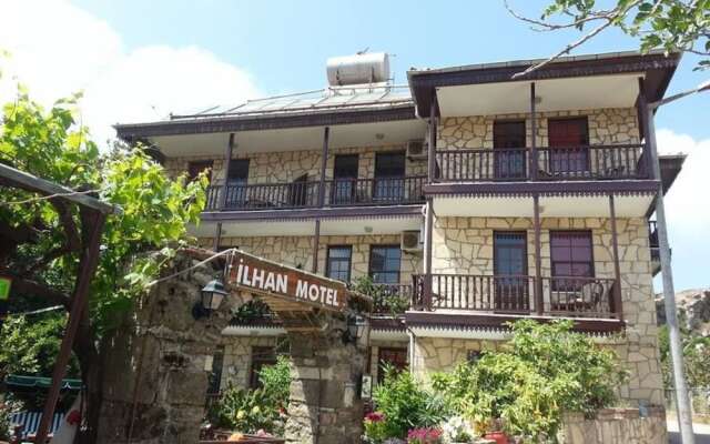 Отель Ilhan Otel Сиде вид на фасад