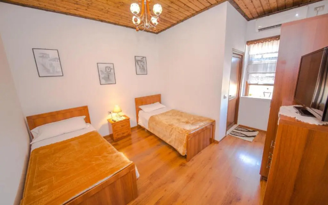 Hotel Kalaja