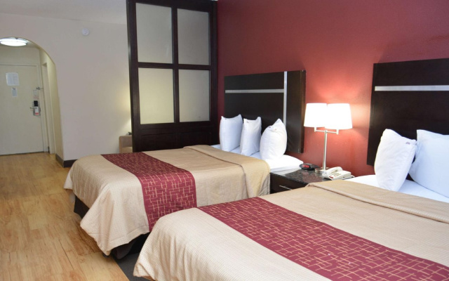 Red Roof Inn PLUS+ & Suites Chattanooga - Downtown