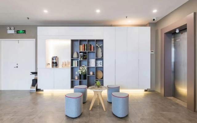 Homeinn Hotel (Nanjing Olympic Sports Center Xincheng Technology Park Subway Station)