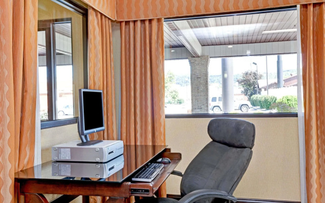 Quality Inn Charleston South