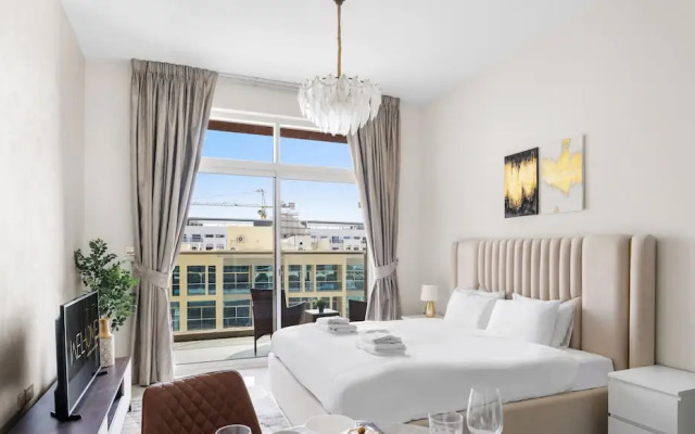 WelHome - Cozy Studio Apt. with Private Balcony in Arjan
