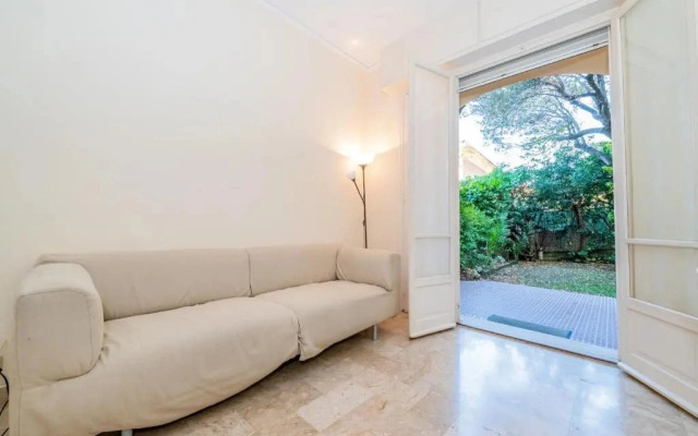 House with garden Baia dei Saraceni