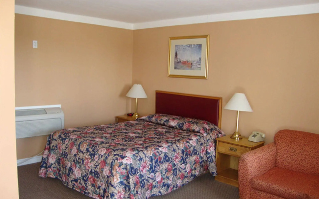 Royal Napanee Inn