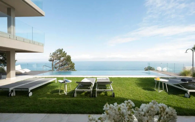 CB-ONE Luxury Stay