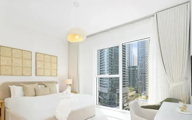 LUX  The JBR Garden View Suite