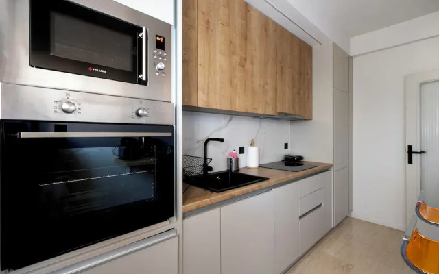 Zeus 2-Bedroom Apt with Acropolis View