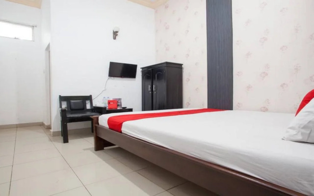 Hotel Santana Syariah by Reddoorz