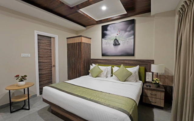 Click Hotel Biz - Bangalore Airport