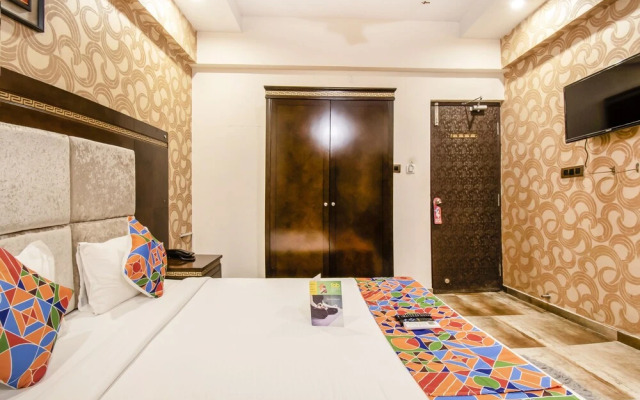 FabHotel Frazer Suites