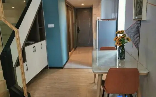 Longguang Apartment Hotel (Dawang Jiangjunshan Sports Park Branch)
