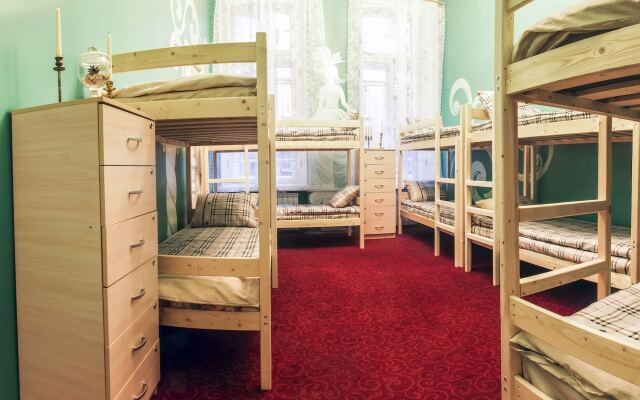 Hostel Baka House детские мероприятия