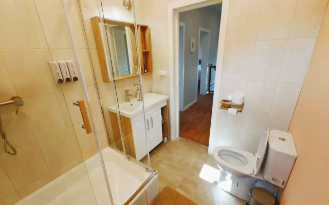 House Sup Ruza (Хаус Сар Руза)