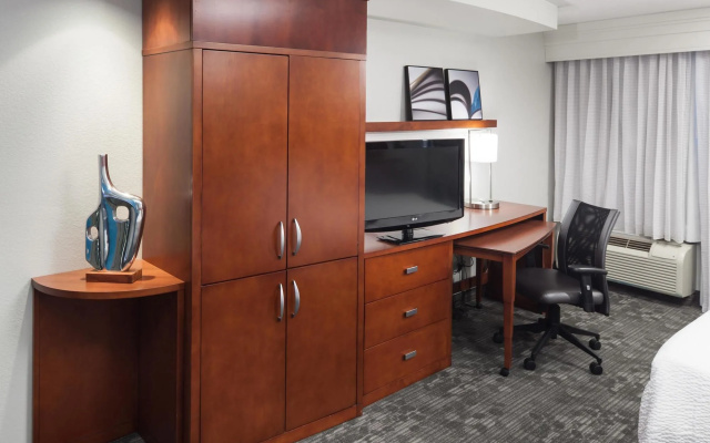 Courtyard by Marriott Hattiesburg
