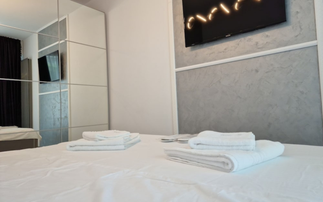 PROMENADA Alezzi Apartments