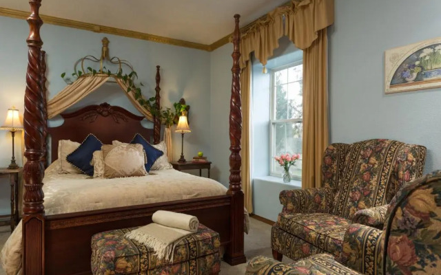 The Roosevelt Inn