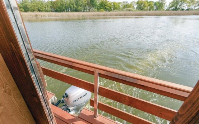 Awesome Ship/boat in Demmin With 2 Bedrooms and Wifi