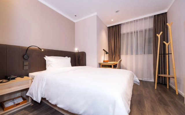 Hanting Premium Hotel Chengdu Chunxi Taikoo Li New Store