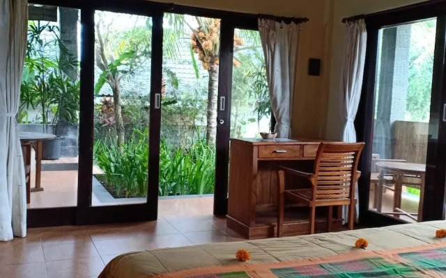 Semanggi Cottage