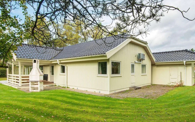 Scenic Holiday Home in BÃ¸rkop near Sea