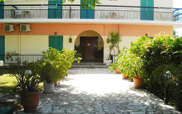 Maritsas Apartments