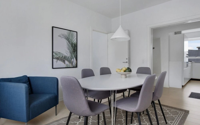 Sanders Fjord 4 - Family 1-bdr Apt Near Cathedral