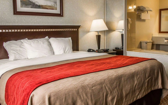 American Inn & Suites Waterford