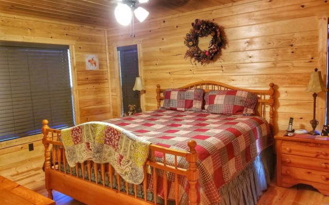 Streamside Hideaway- Copperhill TN