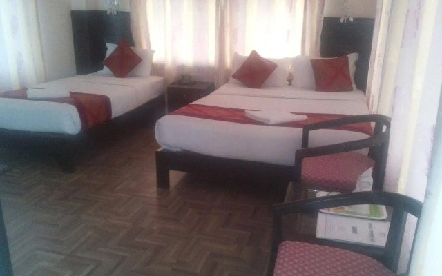 Hotel Center Lake