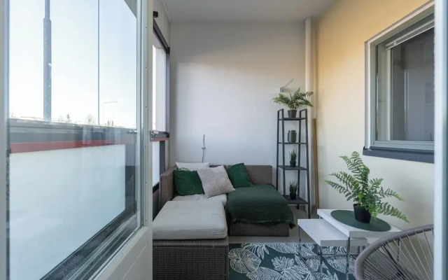 Homelike 1BR Apt. with Sauna & Parking