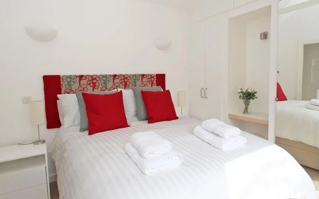 Cot Valley Cottage