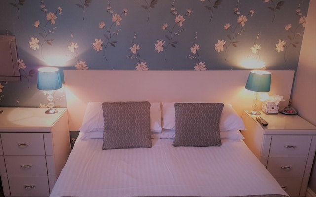 La Baia Hotel