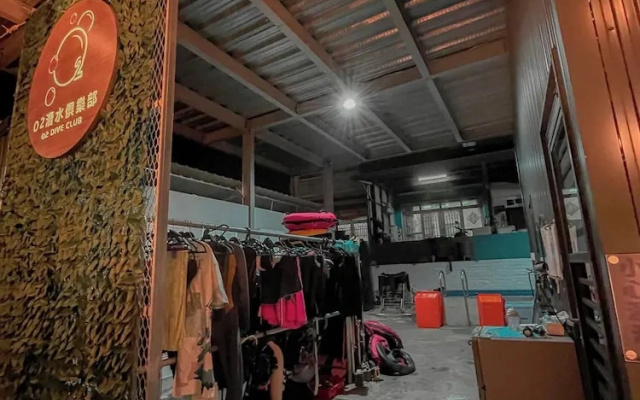 O2 dive hostel
