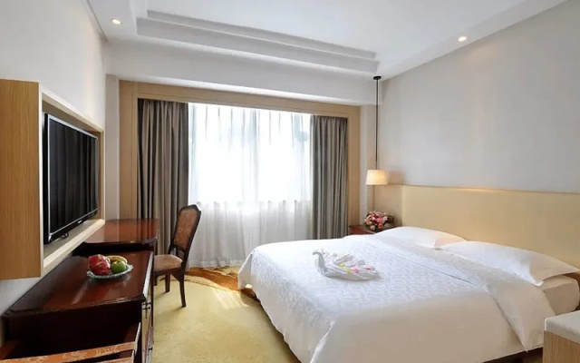 Yin He Hotel