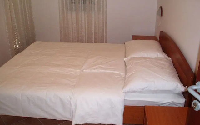 Kozarica Apartments