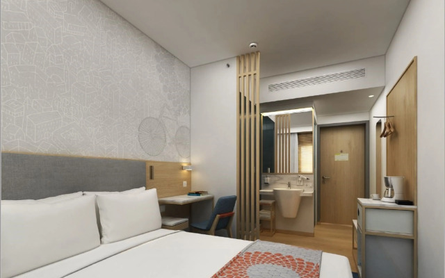 Holiday Inn Express Hyderabad Banjara Hills by IHG