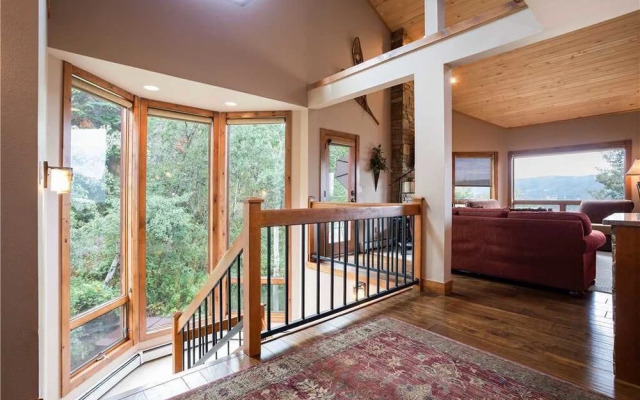Churchill Lodge Grande