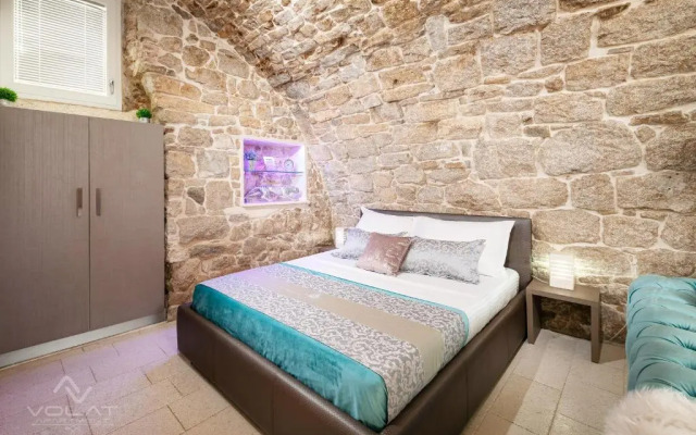 Luxury Apartment Volat