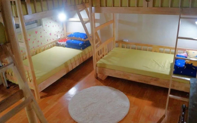Sinchon Alpha Guest House 1