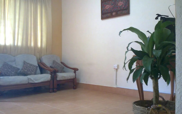 Mai Chenang Inn