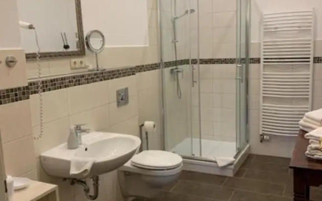 Appartment 5