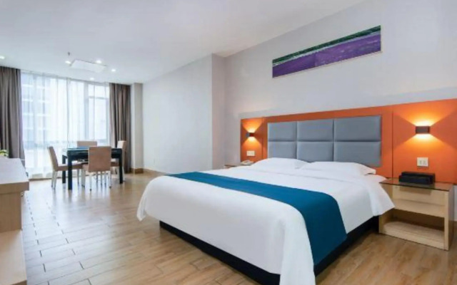 JiaYueLai Hotel