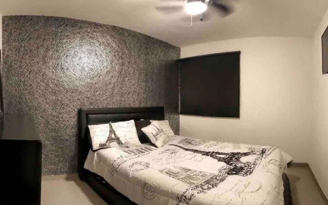 New House / VIP / 1 Block to the Beach