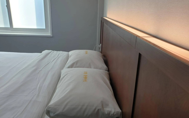 Gyeongju, Hotel Valentine