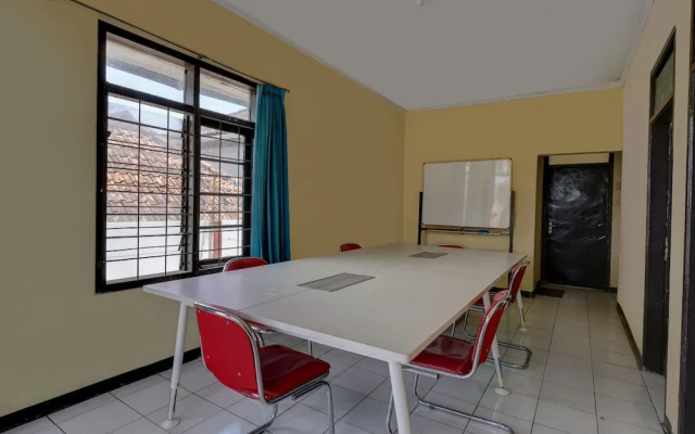 OYO Life 91116 Pelangi Residence Syariah