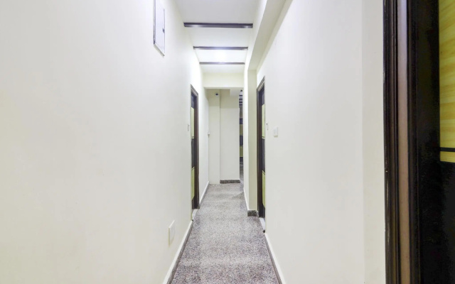 OYO 75403 A.R Residency
