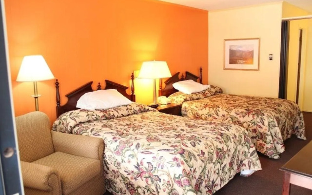 Colonial Inn Franklin
