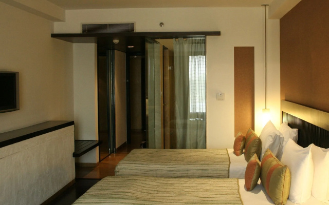 Mosaic Original, Noida