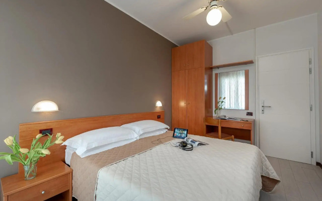 Hotel Pierre