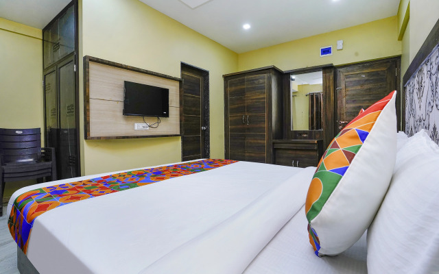 FabHotel Bhiwandi Palace